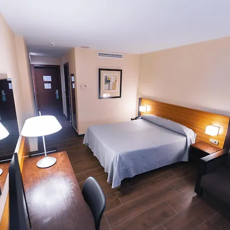 Port 4* Elche