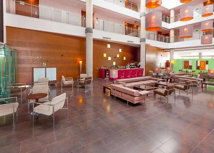 Port Hotel