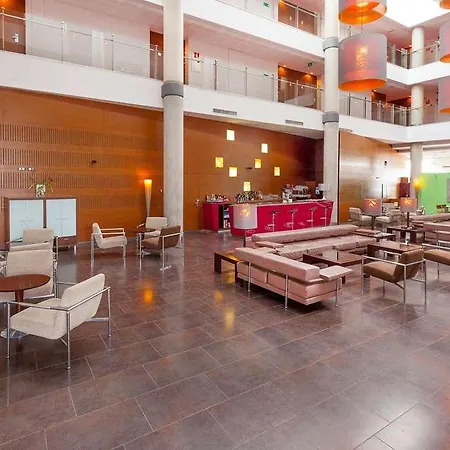 Port Hotel