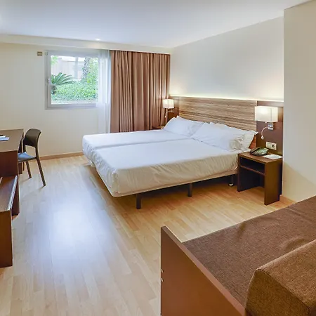 Hotel Port 4*