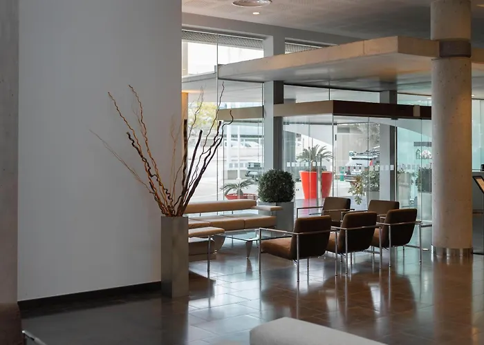 Hotel Port 4*